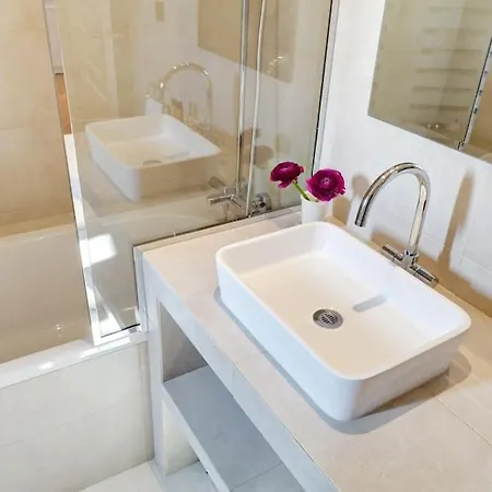 Apartment Superb With Terrace And Private Gym
